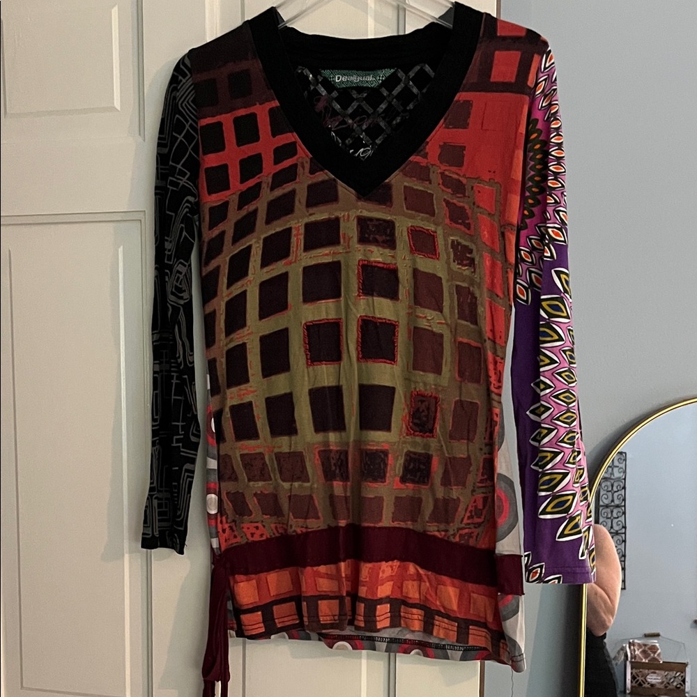 Desigual Black and Green Patterned Top